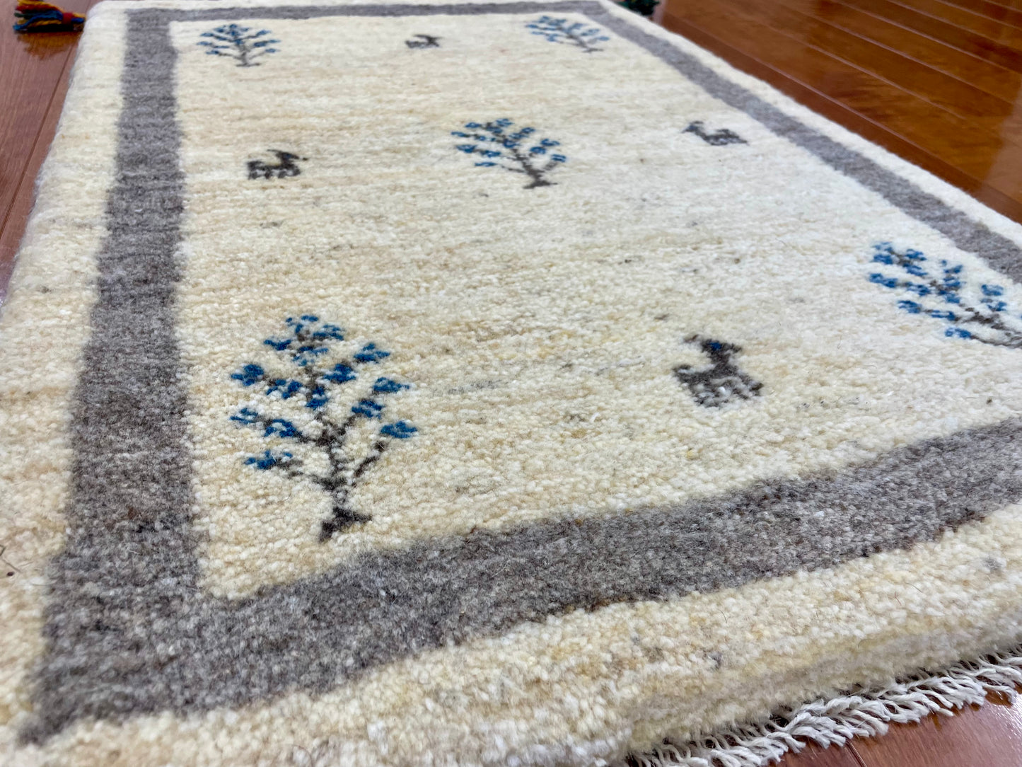 【オンライン限定】ギャッベ 90cm x 63cm RJ14097