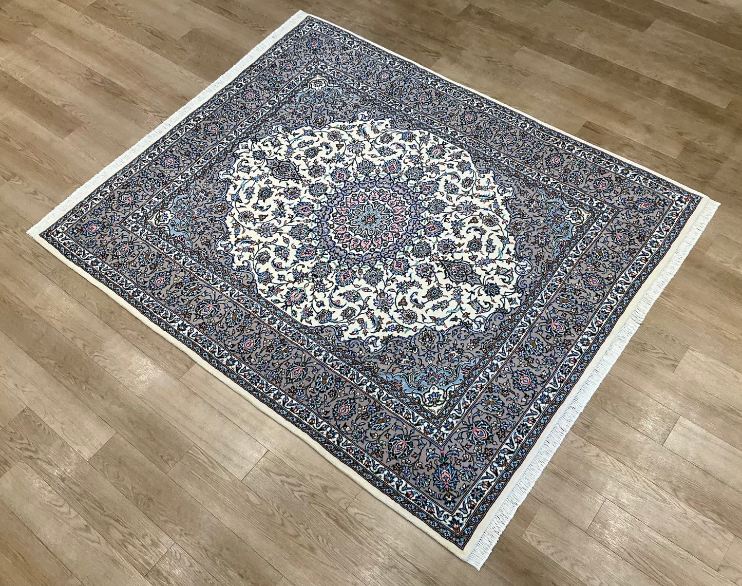 カシャーン (カシャン) 255cm x 207cm JM593