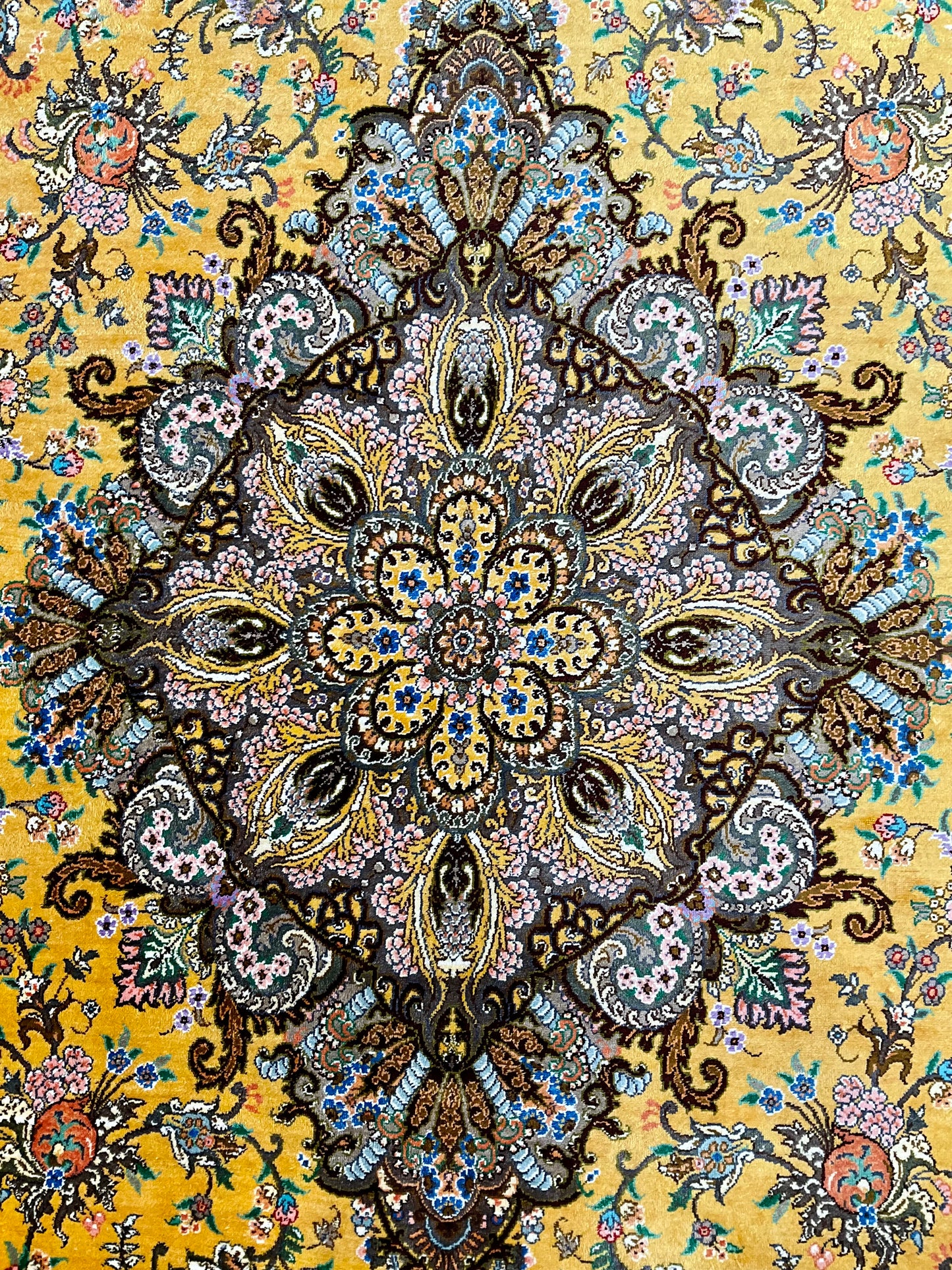 クム アッバースィ工房 205cm x 132cm PS3656