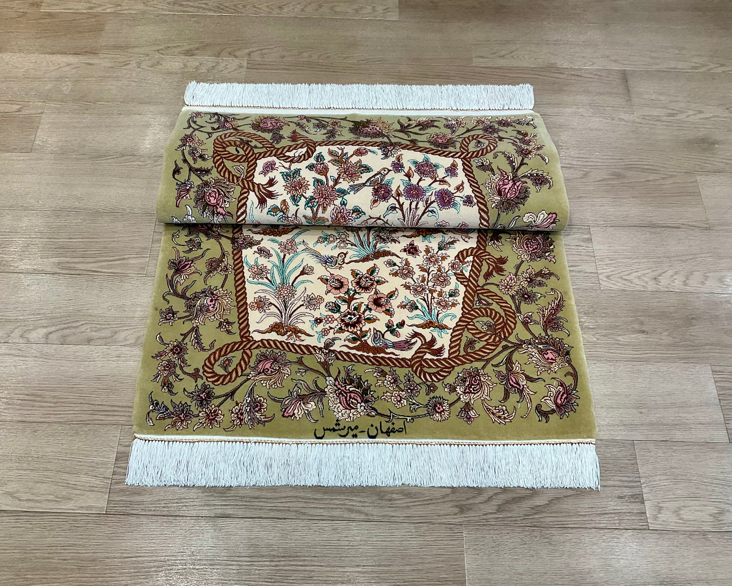 イスファハン ミルシャームス工房 124cm x 85cm PS10901