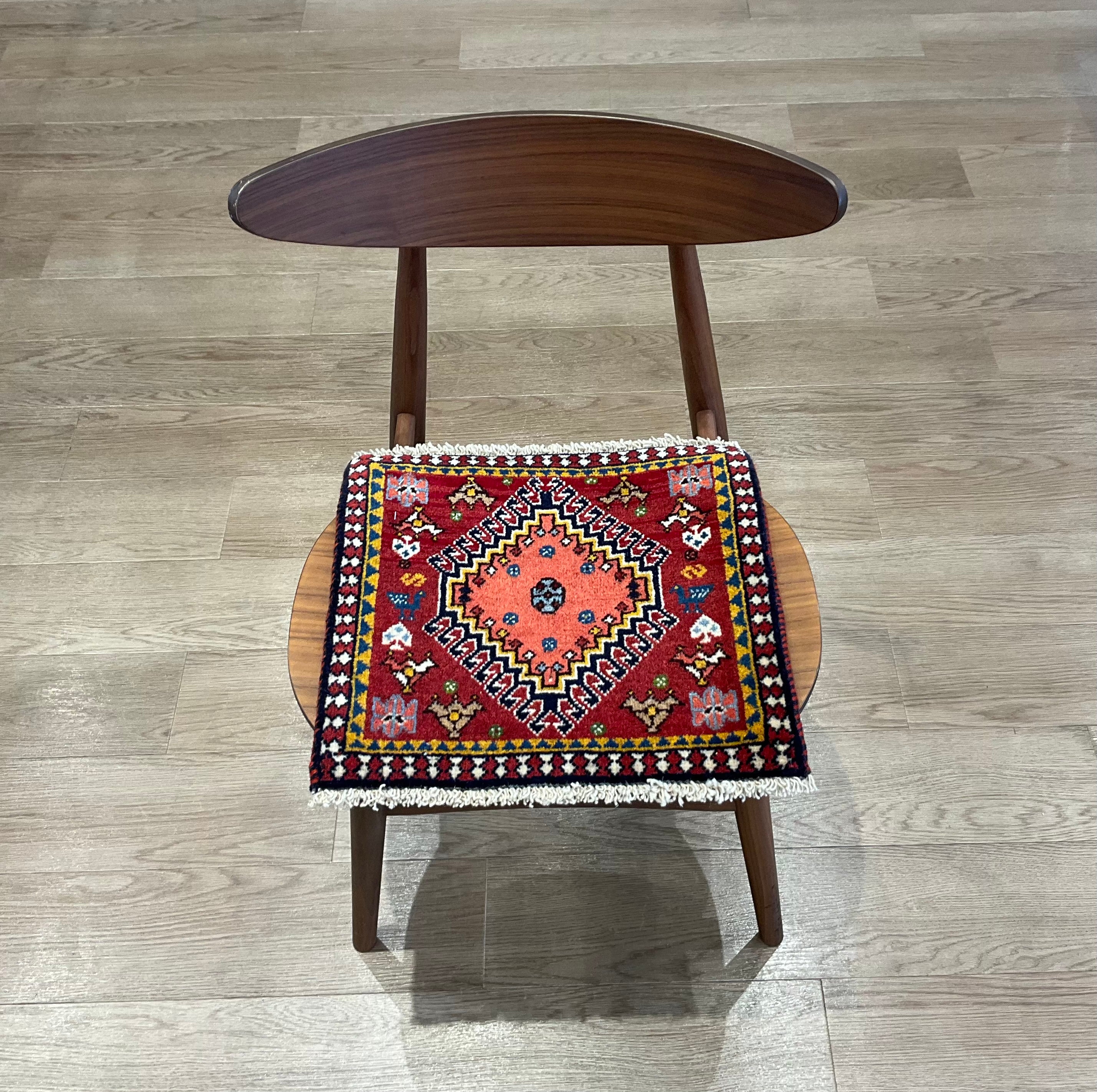 トライバルラグ – ペルシャ絨毯専門店 ペルシャンパトリス