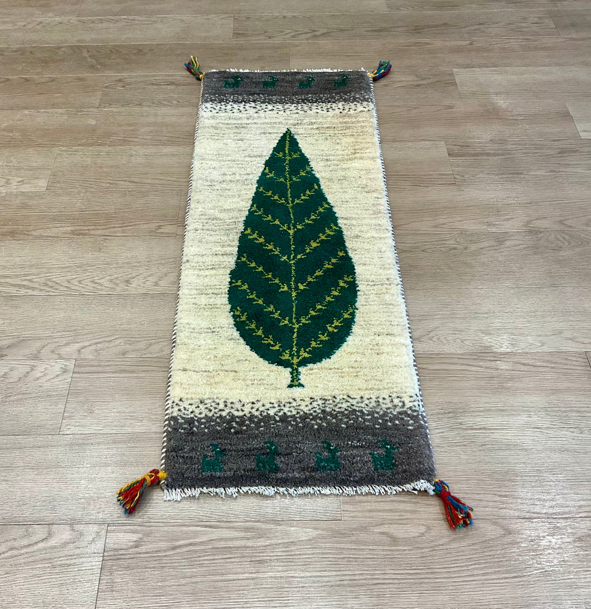 【福岡店】ギャッベ  117cm x 42cm RJ16763