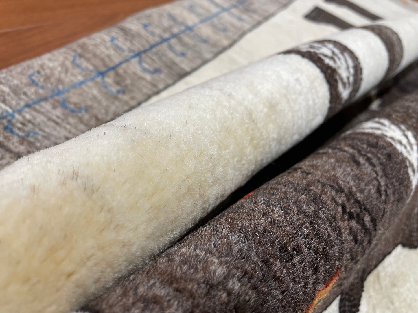 【オンライン限定】カシュクリギャッベ 132cm x 82cm RJ15169