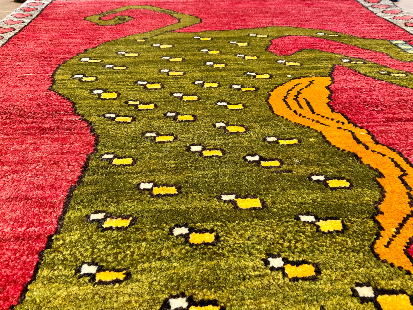 ギャッベ アマレバフト 110cm x 80cm RJ11428