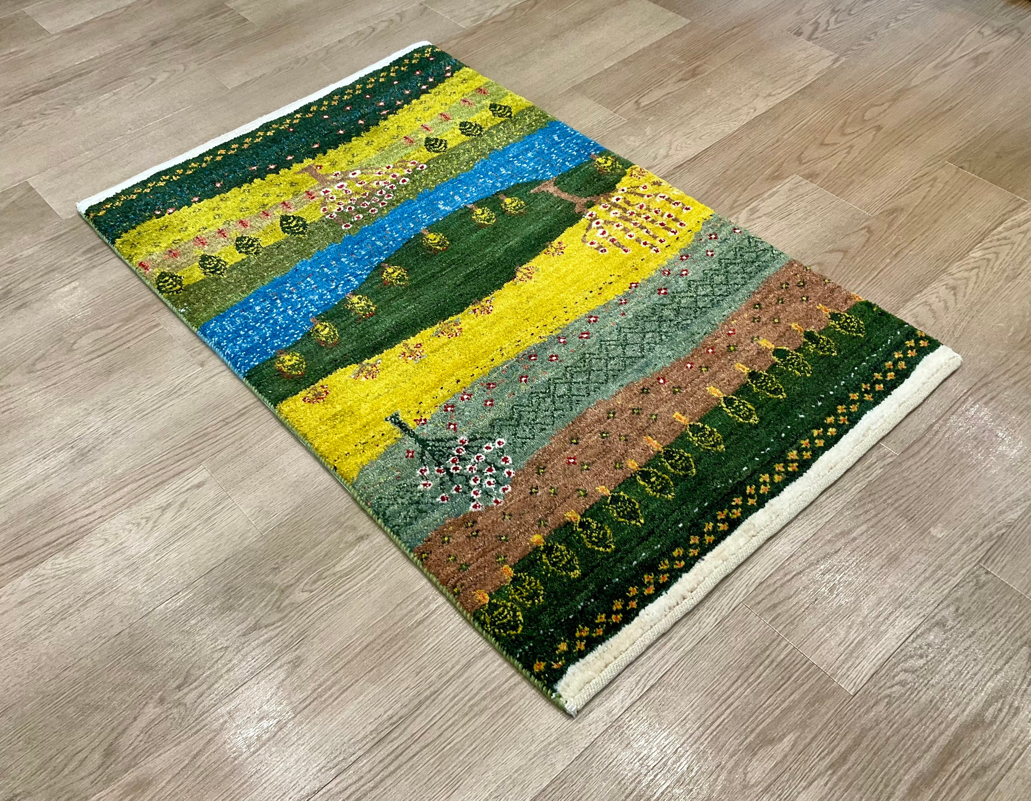 カシュクリギャッベ 119cm x 78cm RD16038 – ペルシャ絨毯専門店