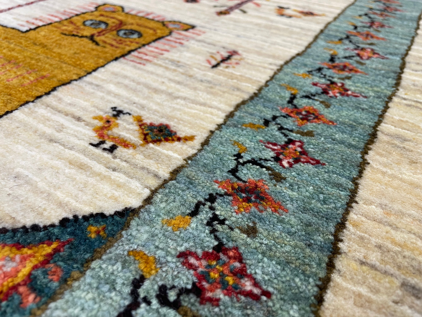 【オンライン限定】カシュクリギャッベ 125cm x 81cm RJ17288