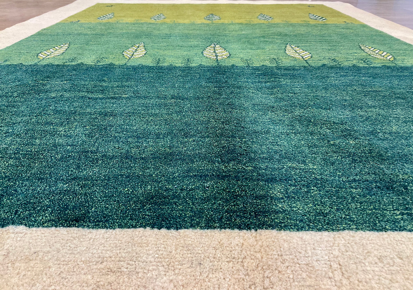 ギャッベ  200cm x 153cm RJ10686