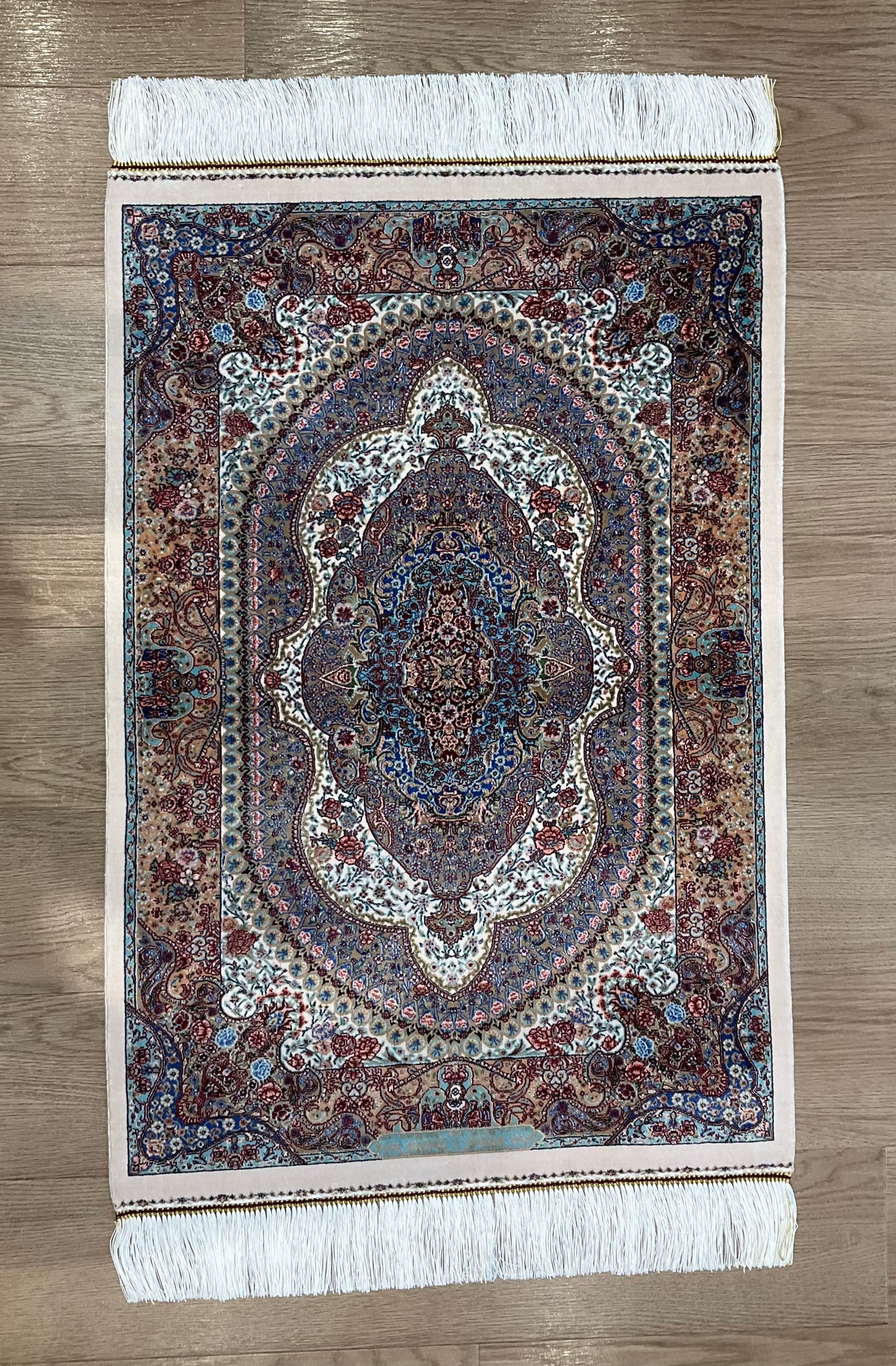 ペルシャンシルク 90cm x 60cm PS5821