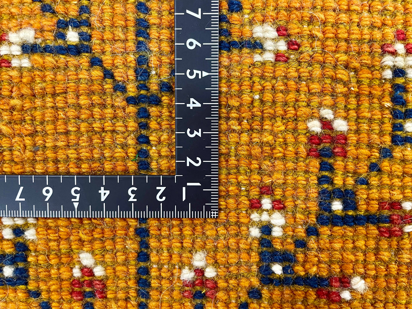 【オンライン限定】ギャッベ 88cm x 58cm RJ6843