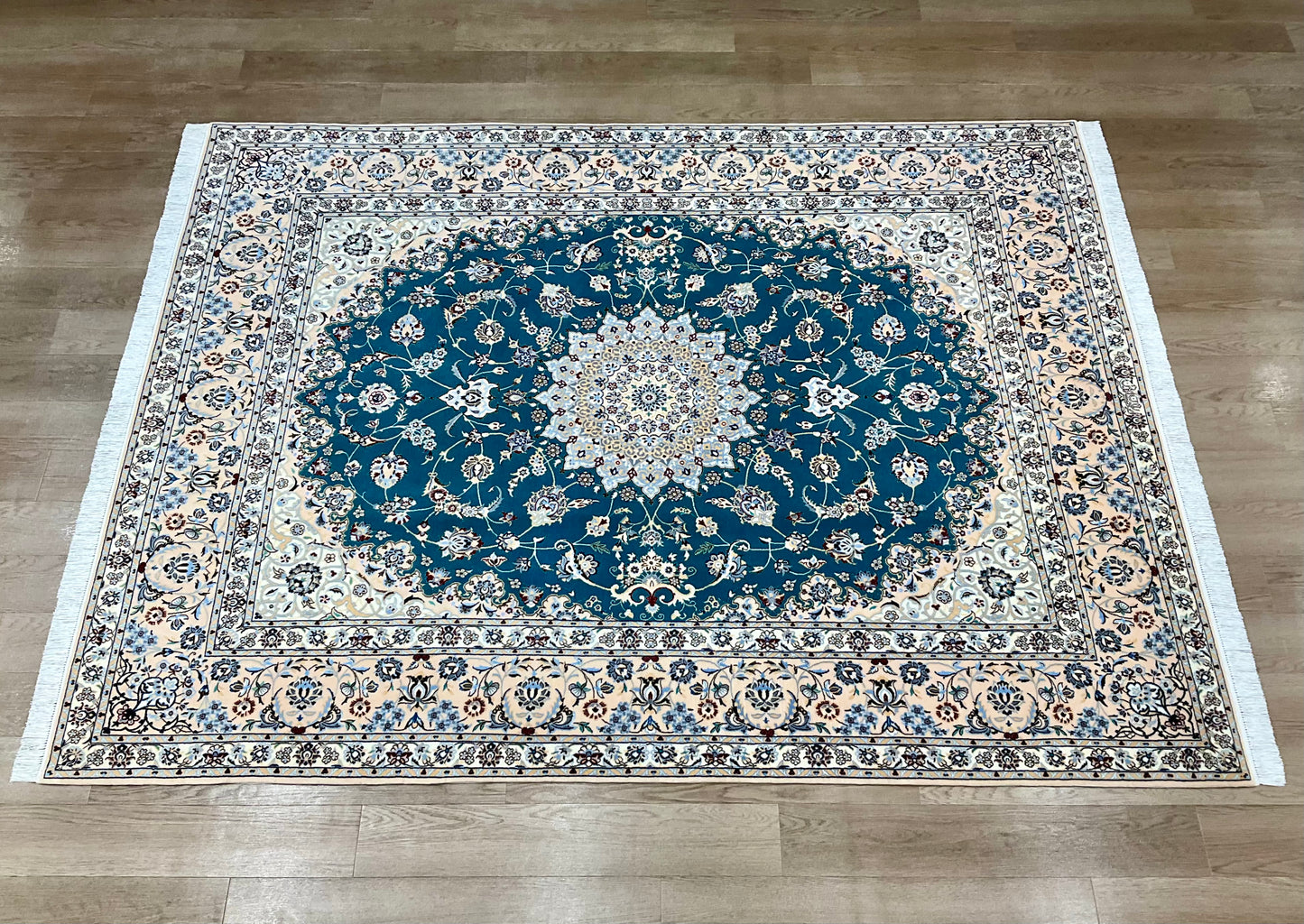 ナインシシラ ハビビアン工房 270cm x 207cm PS8622