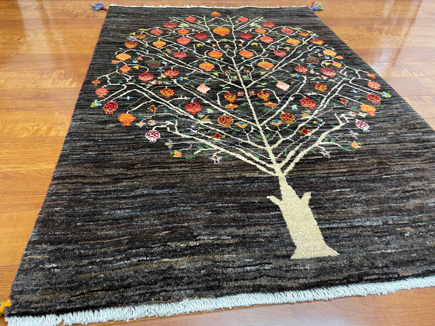 【オンライン限定】カシュクリギャッベ 120cm x 82cm RJ9089