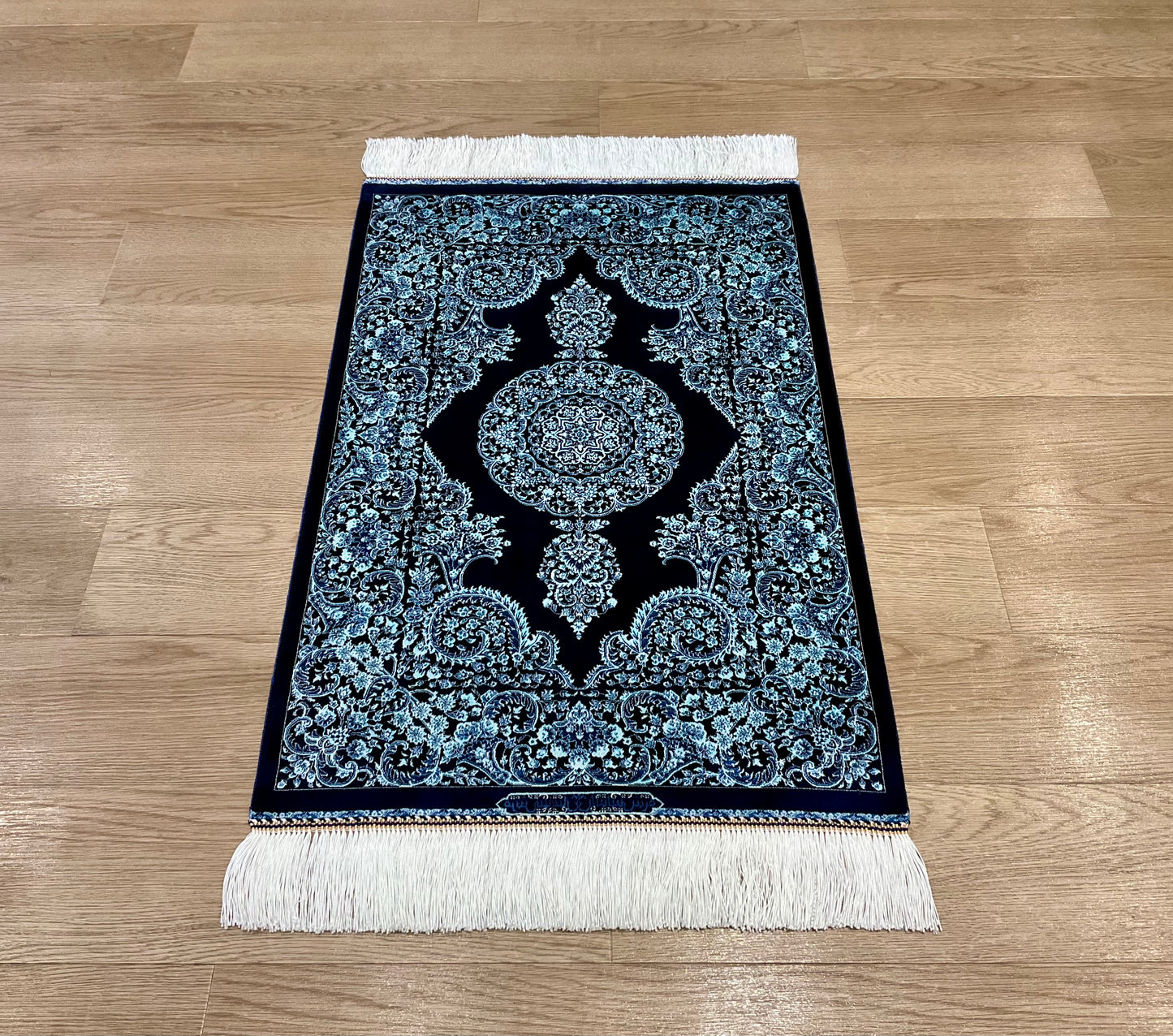 ペルシャンシルク 90cm x 60cm PS10207