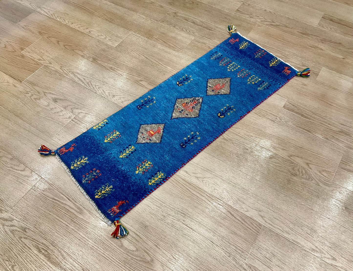 ギャッベ  115cm x 40cm RD9686