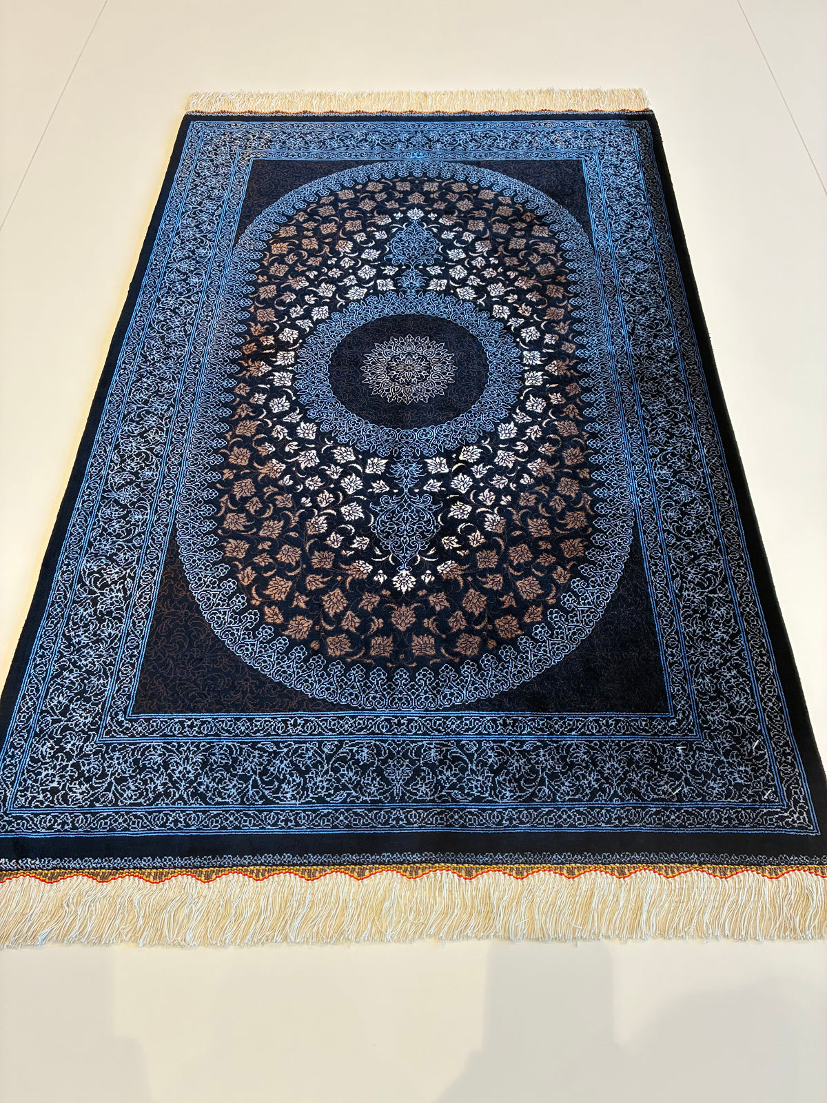 【千葉店】クム シャナ工房 120cm x 78cm NT17090