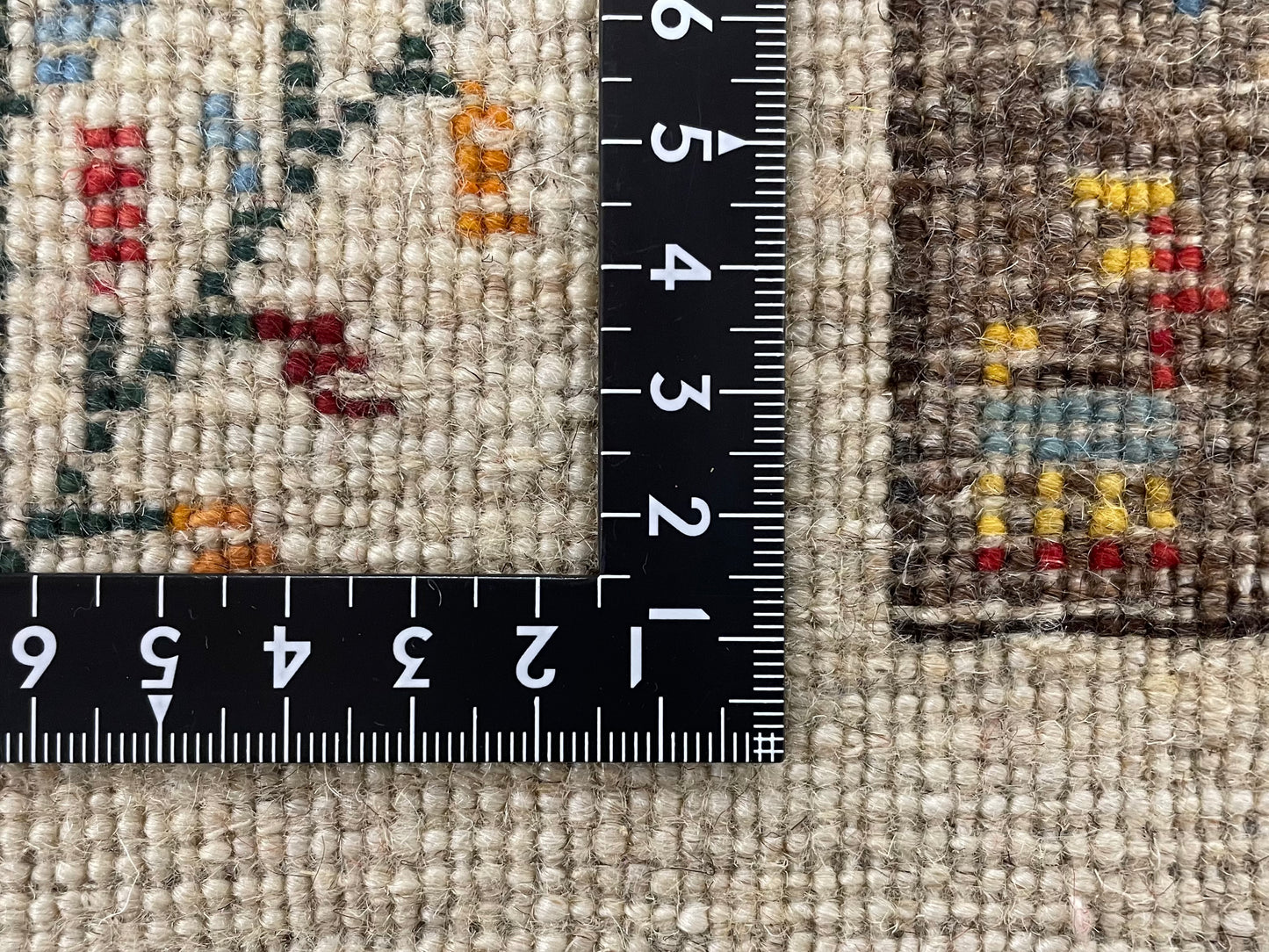 【オンライン限定】カシュクリギャッベ 132cm x 87cm RJ14780