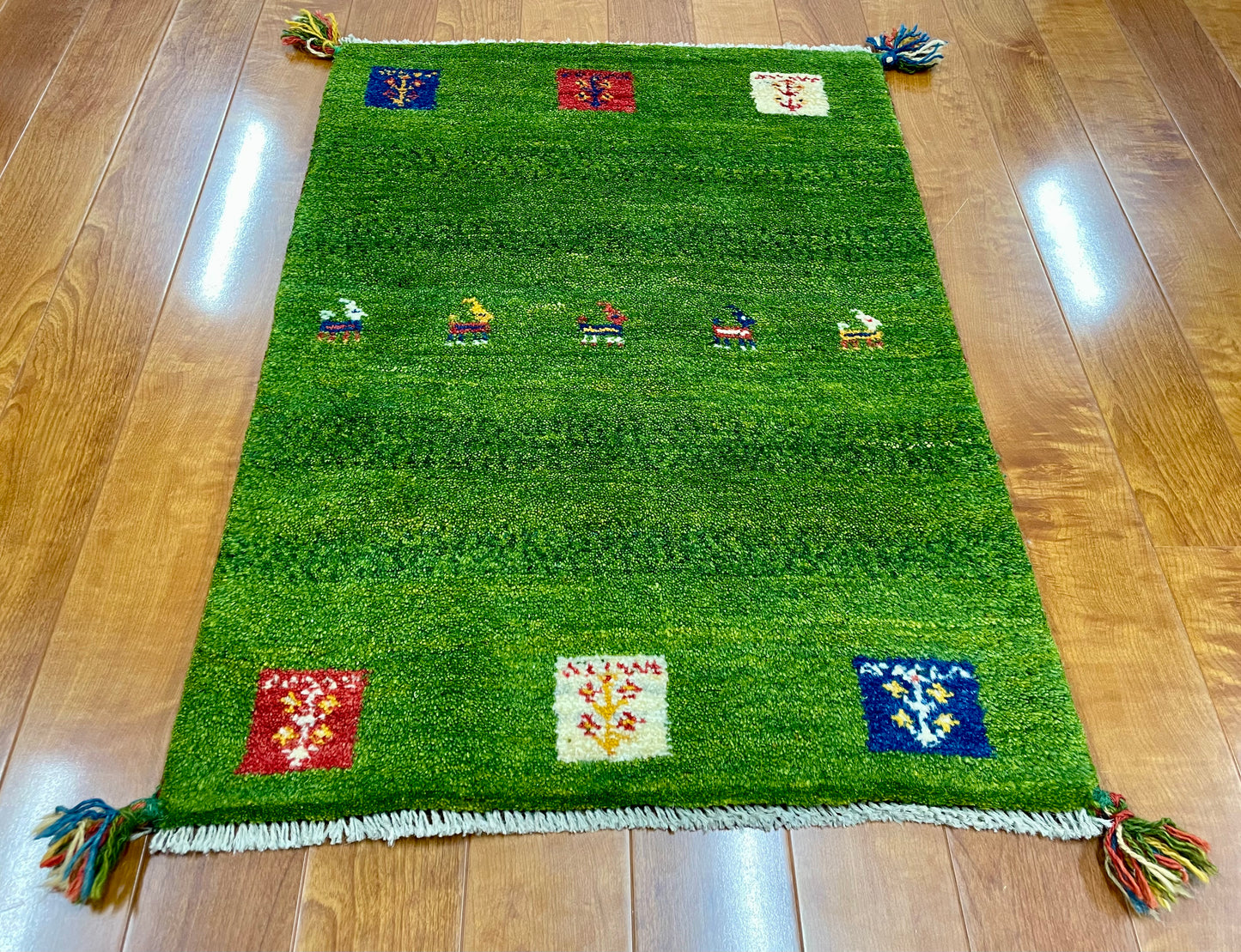 【オンライン限定】ギャッベ 86cm x 60cm RJ1620