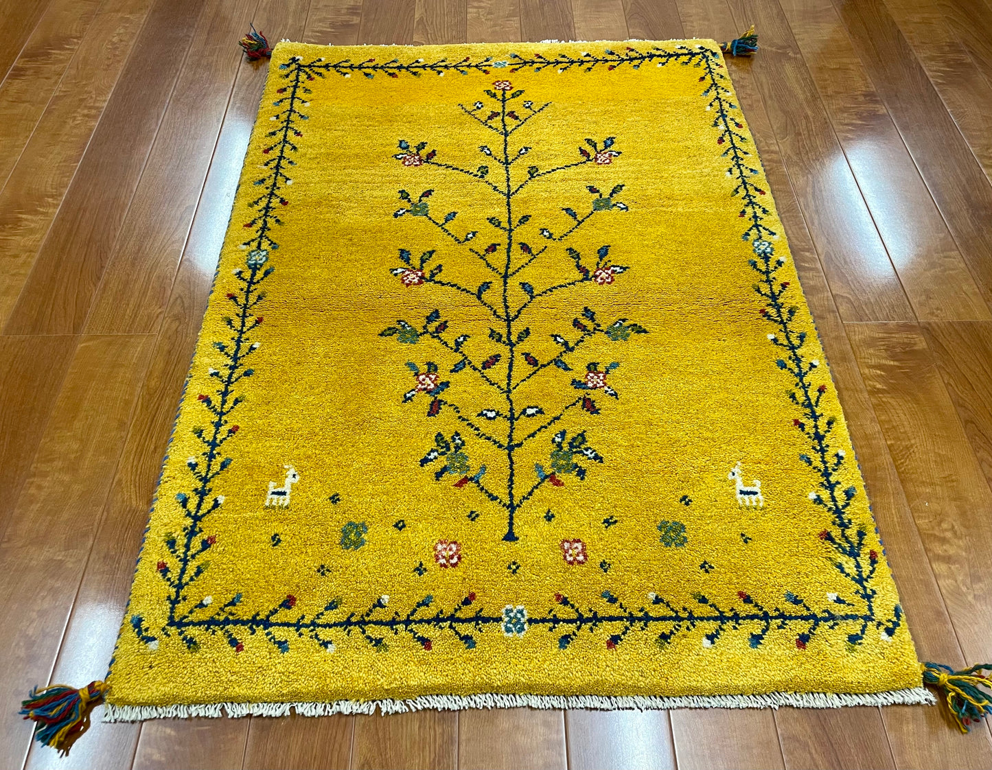 【オンライン限定】ギャッベ 117cm x 83cm RJ11772