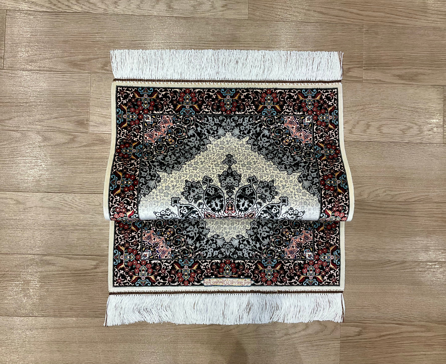 ペルシャンシルク 90cm x 60cm PS10673