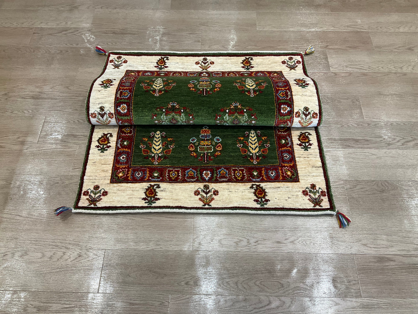 カシュクリ 146cm x 102cm  RJ2951