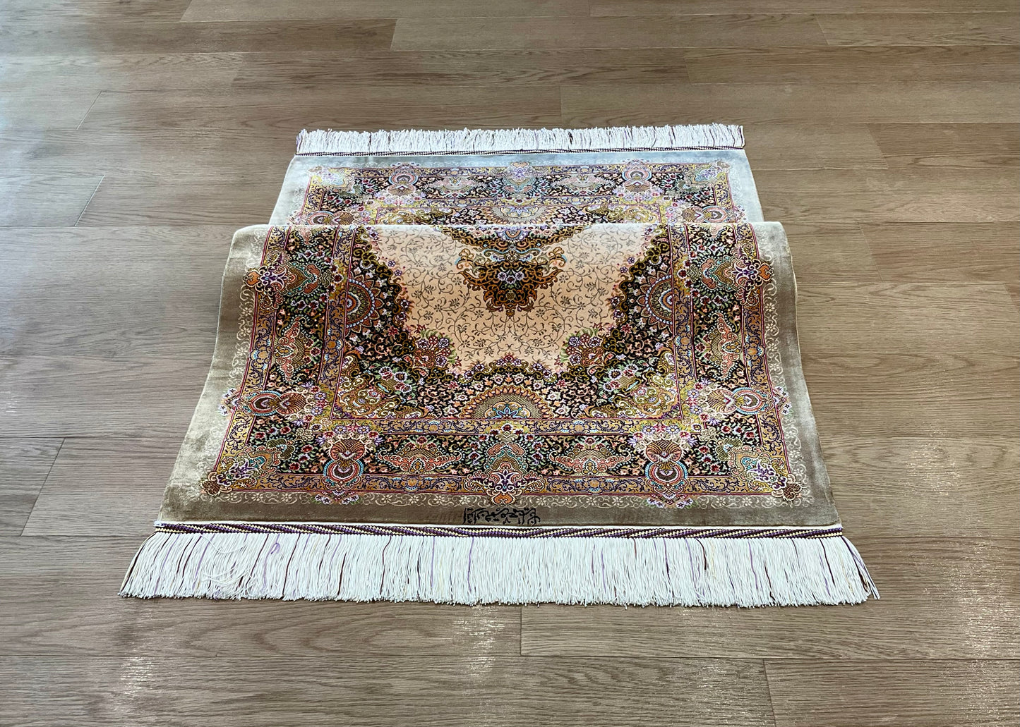 クム メイマリヤン工房 124cm x 82cm A22567