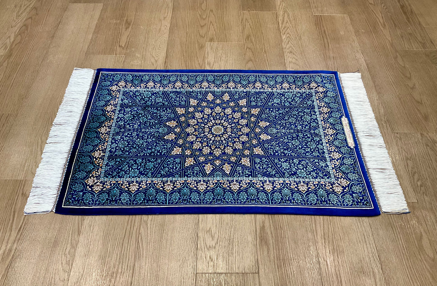 ペルシャンシルク 90cm x 60cm PS10742