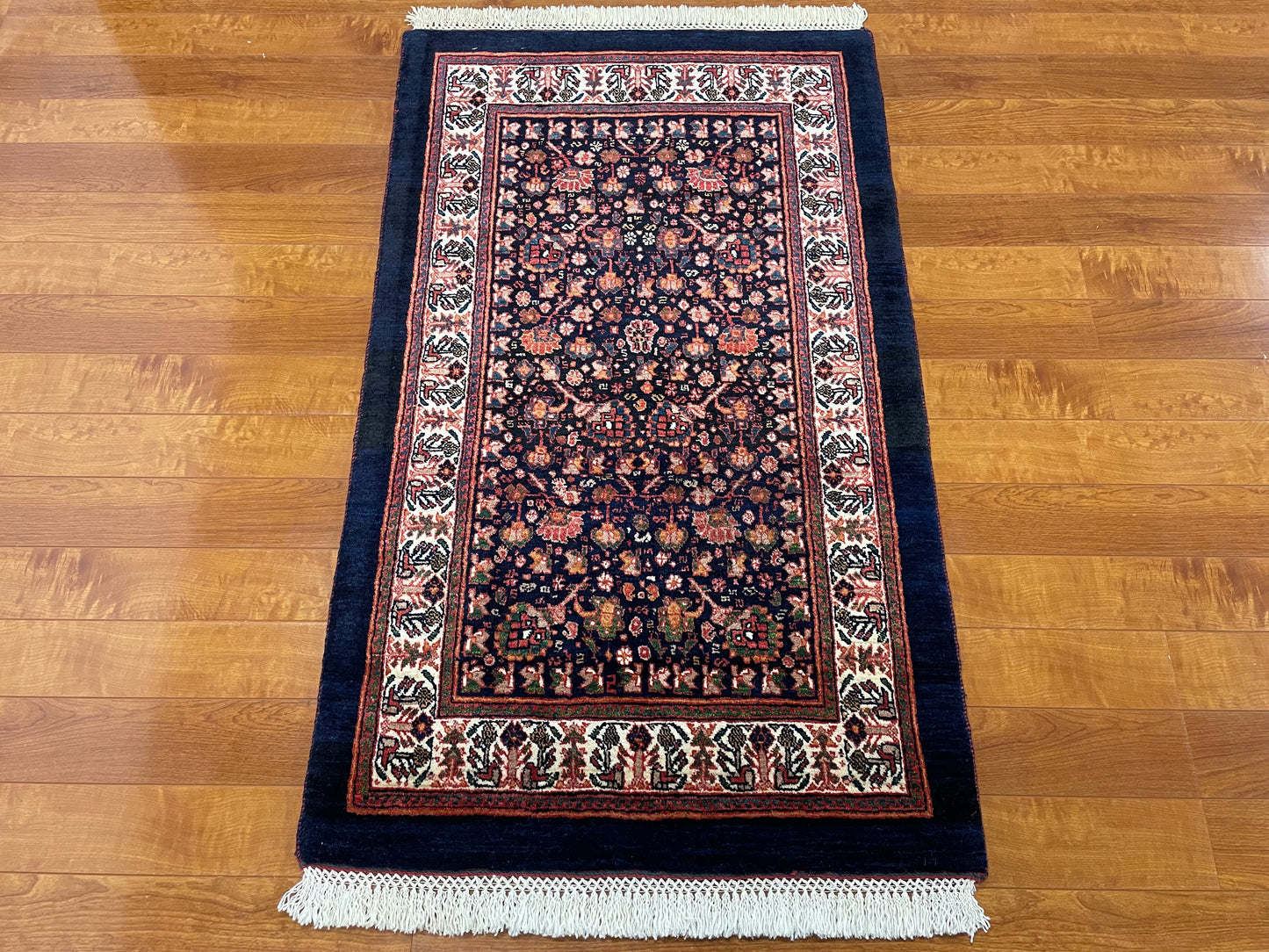 【オンライン限定】カシュガイ 135cm x 80cm PS7106