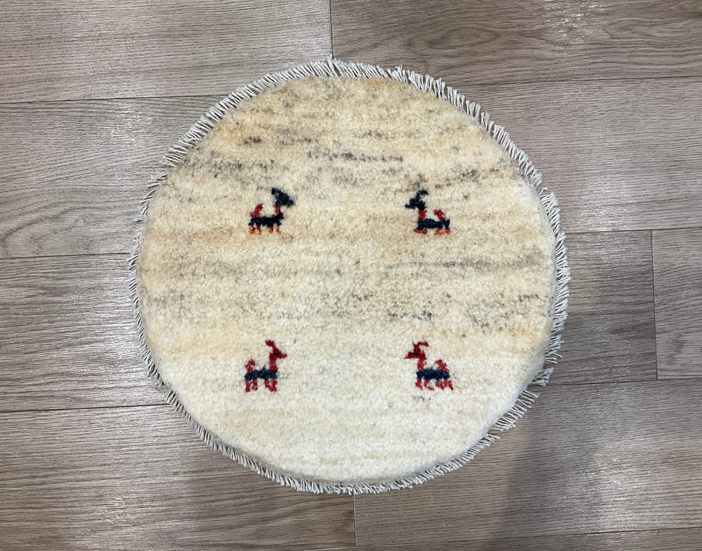 ギャッベ 41cm x 40cm T190