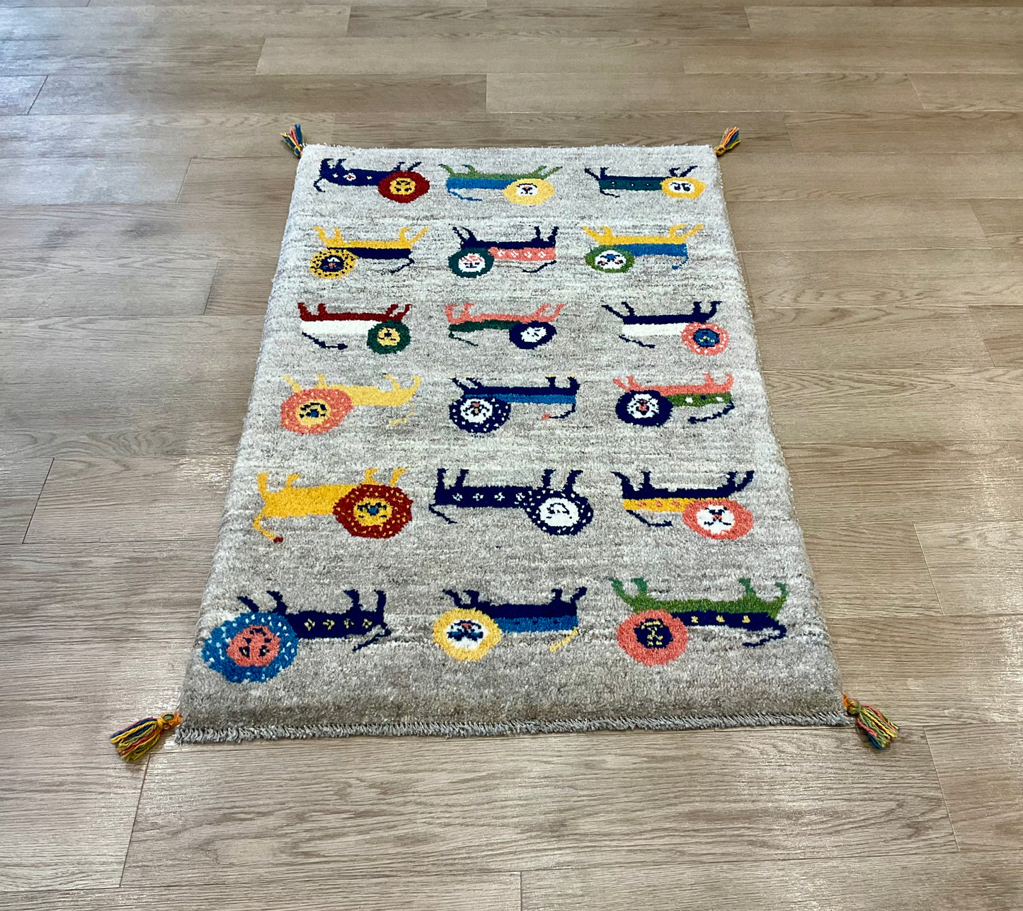 ギャッベ 120cm x 80cm RJ9896