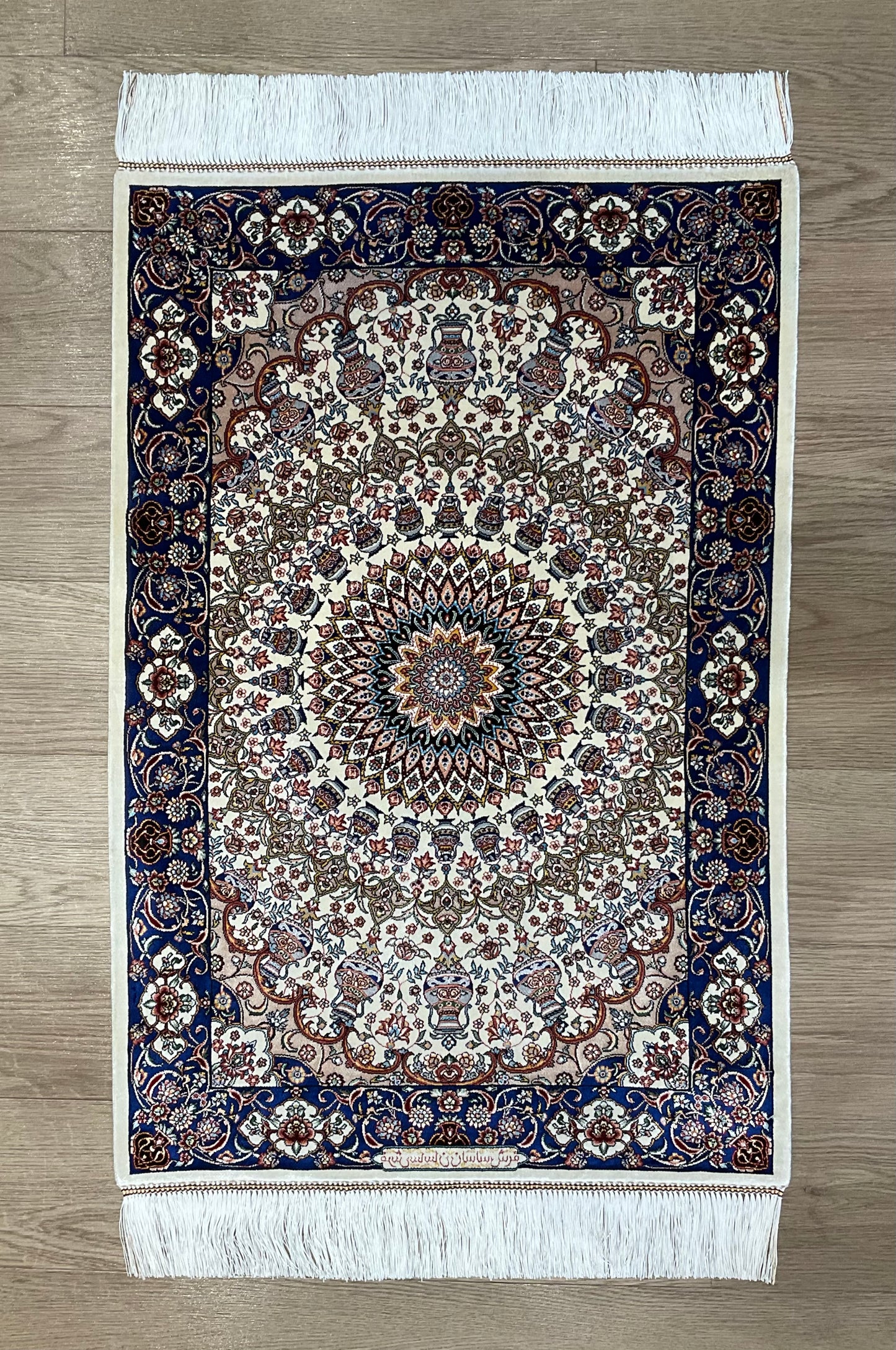 ペルシャンシルク 90cm x 60cm PS10807