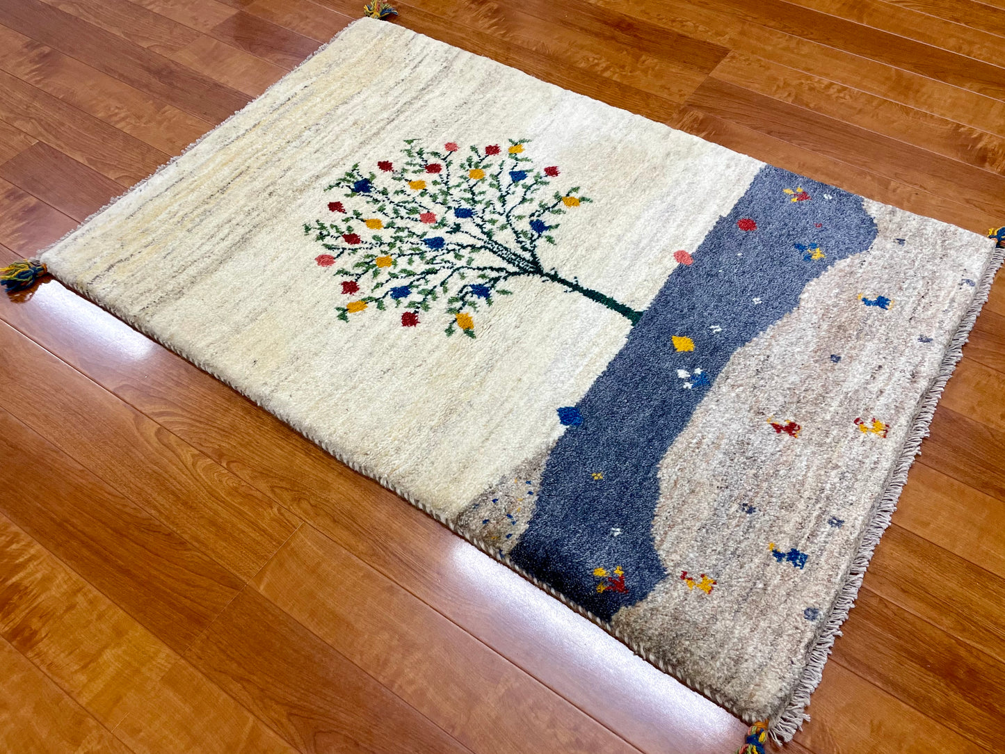 【オンライン限定】ギャッベ 125cm x 87cm RJ8114