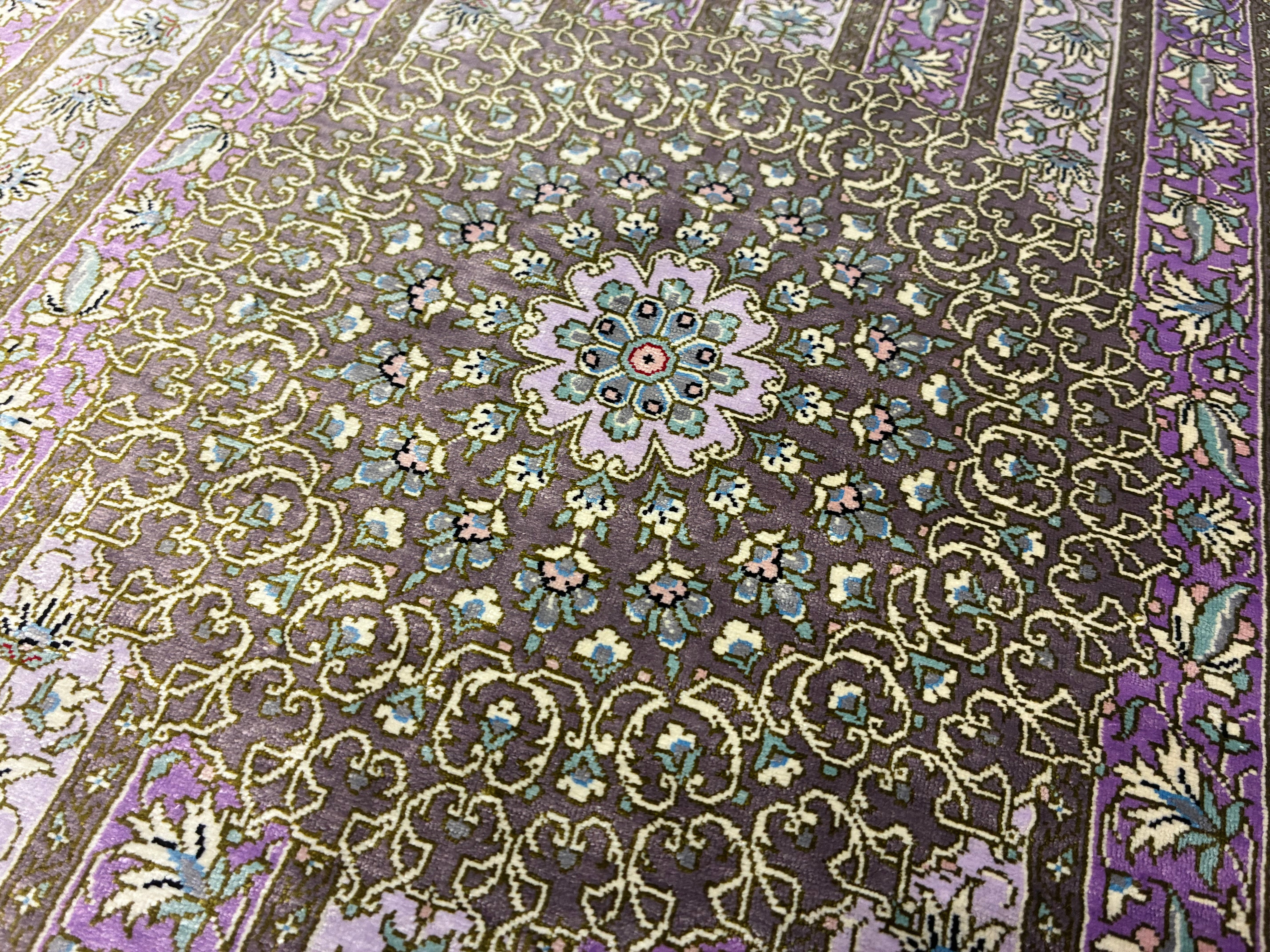 千葉店】クム マスミ工房 108cm x 70cm A21891 – ペルシャ絨毯専門店
