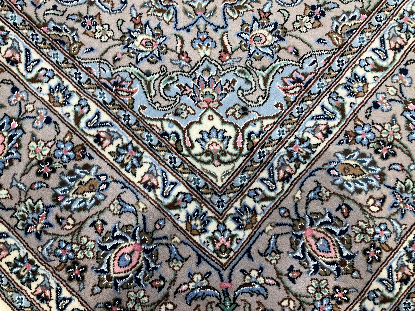 カシャーン (カシャン) 255cm x 207cm JM593