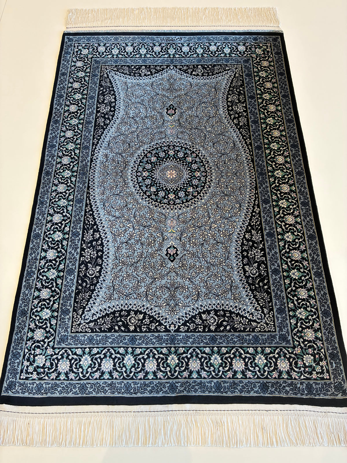 【千葉店】クム ヤーリ工房 118cm x 79cm PS13118