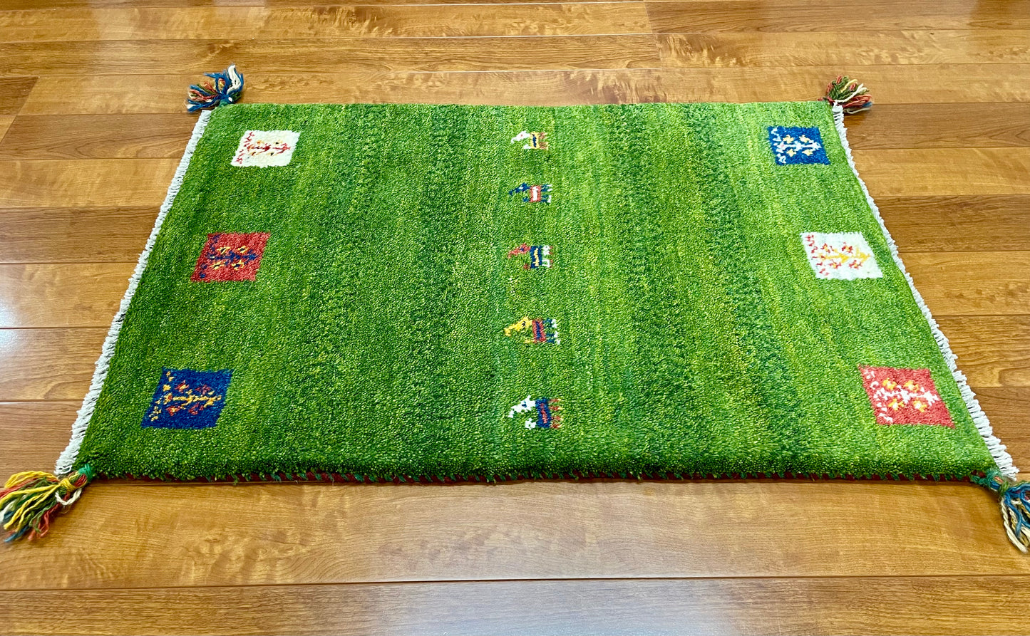 【オンライン限定】ギャッベ 86cm x 60cm RJ1620