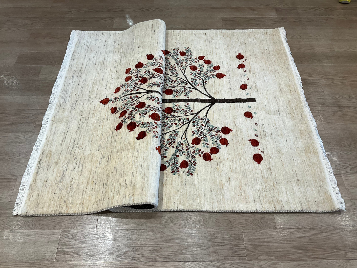 カシュクリ 223cm x 155cm BT11046