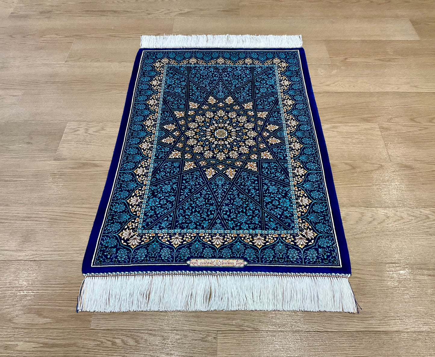 ペルシャンシルク 90cm x 60cm PS10742