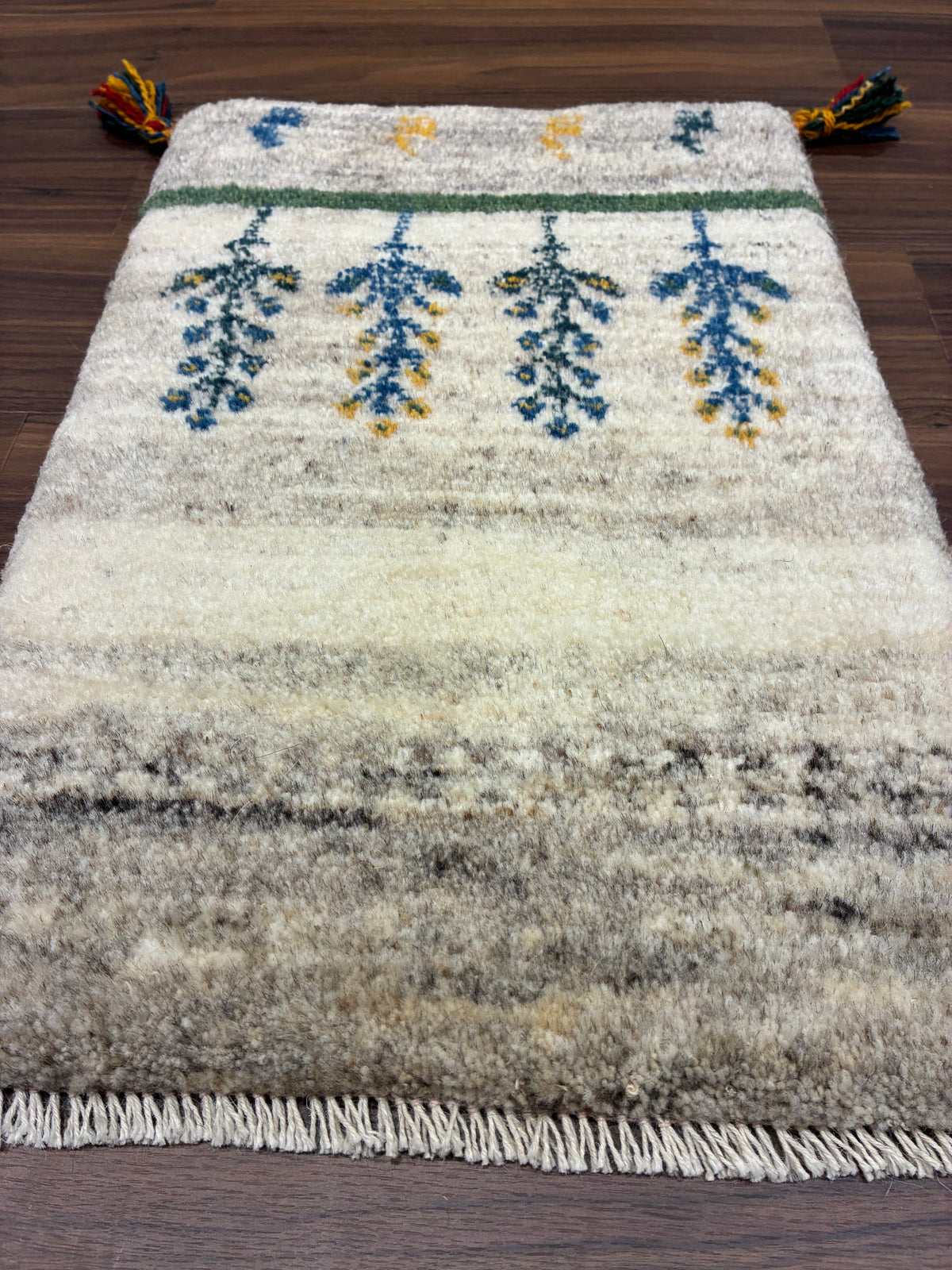 【千葉店】ギャッベ 56cm x 39cm NN19623