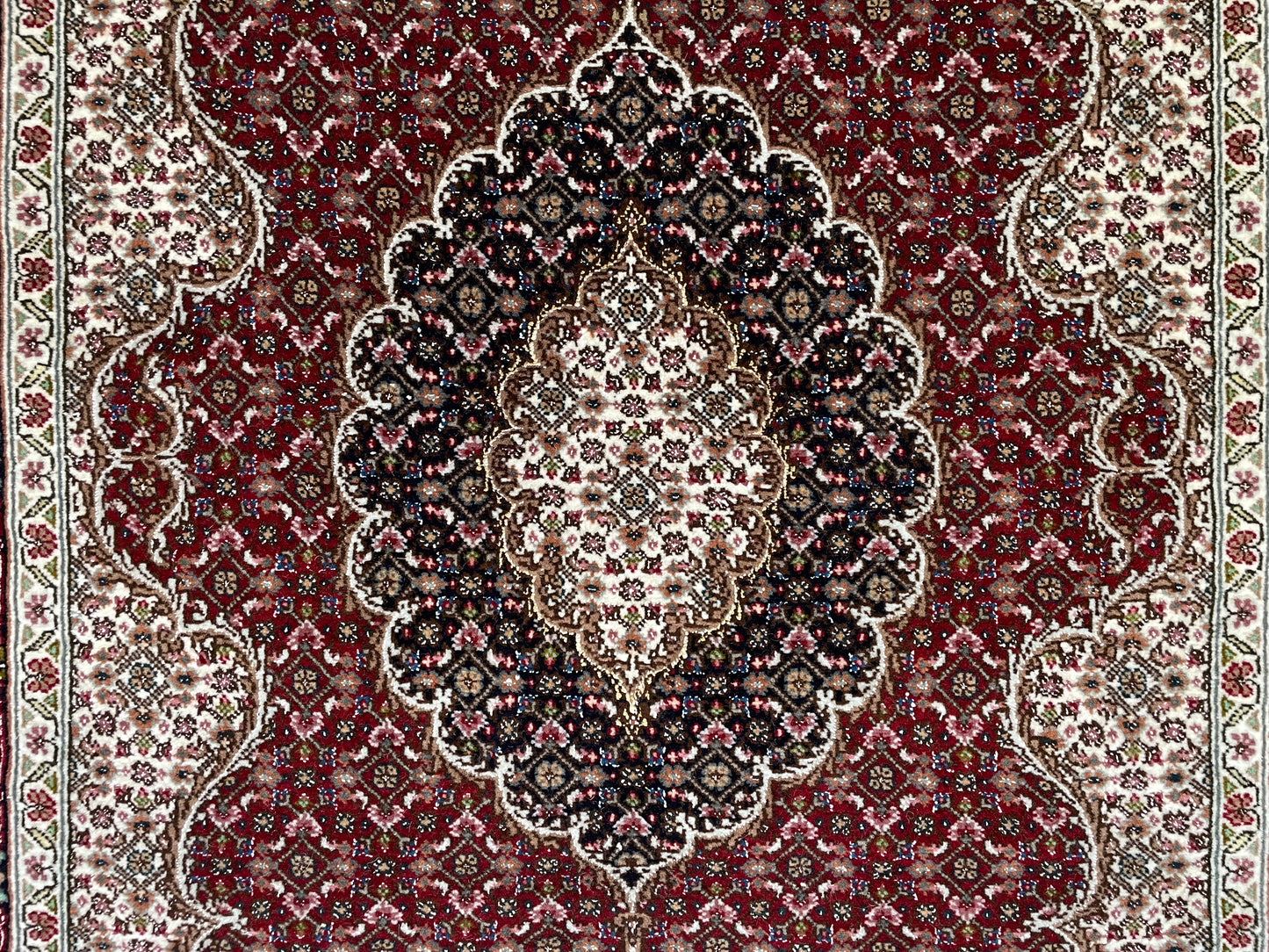 【オンライン限定】タブリーズ  118cm x 80cm PS8115