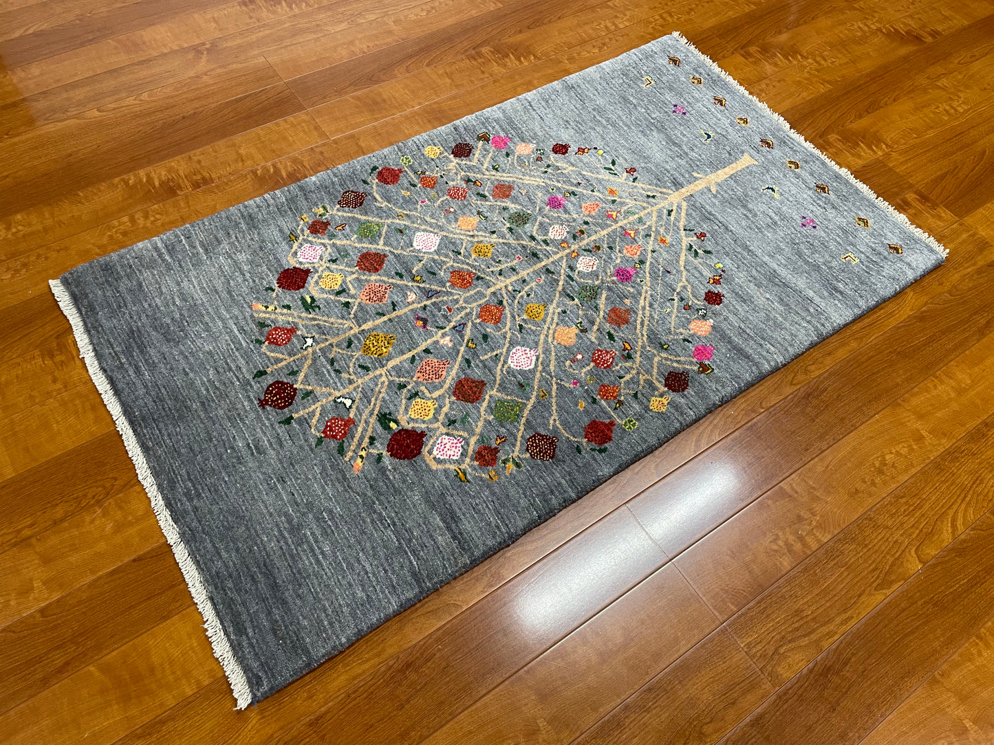 【オンライン限定】カシュクリギャッベ 135cm x 80cm RJ16079