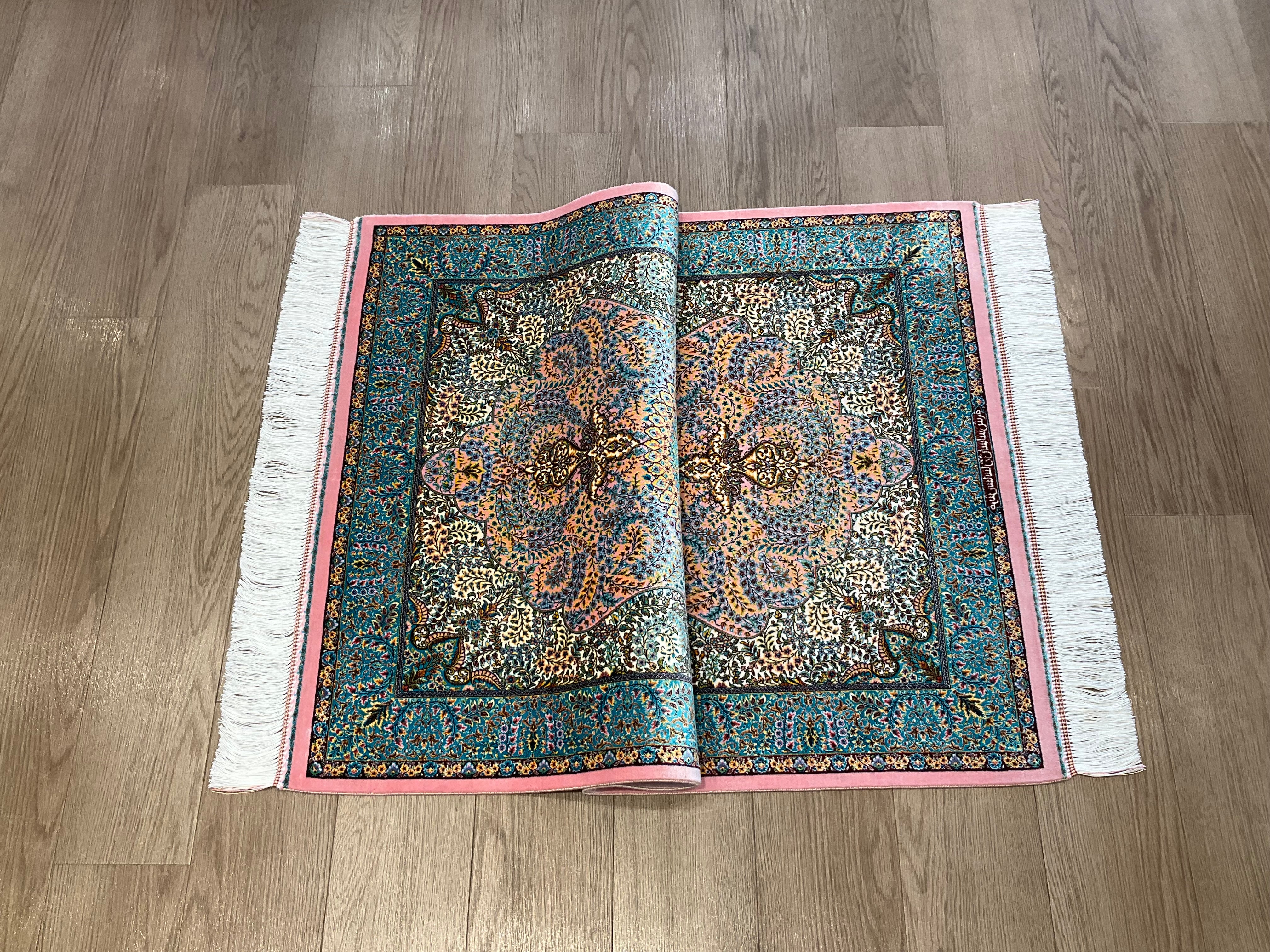 ペルシャンシルク 120cm x 80cm PS11798 – ペルシャ絨毯専門店