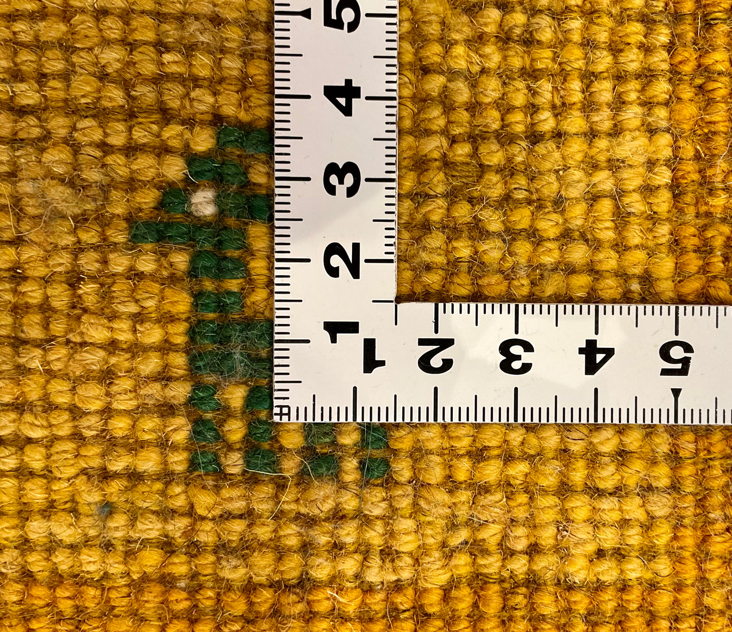 ギャッベ 43cm x 39cm Z712