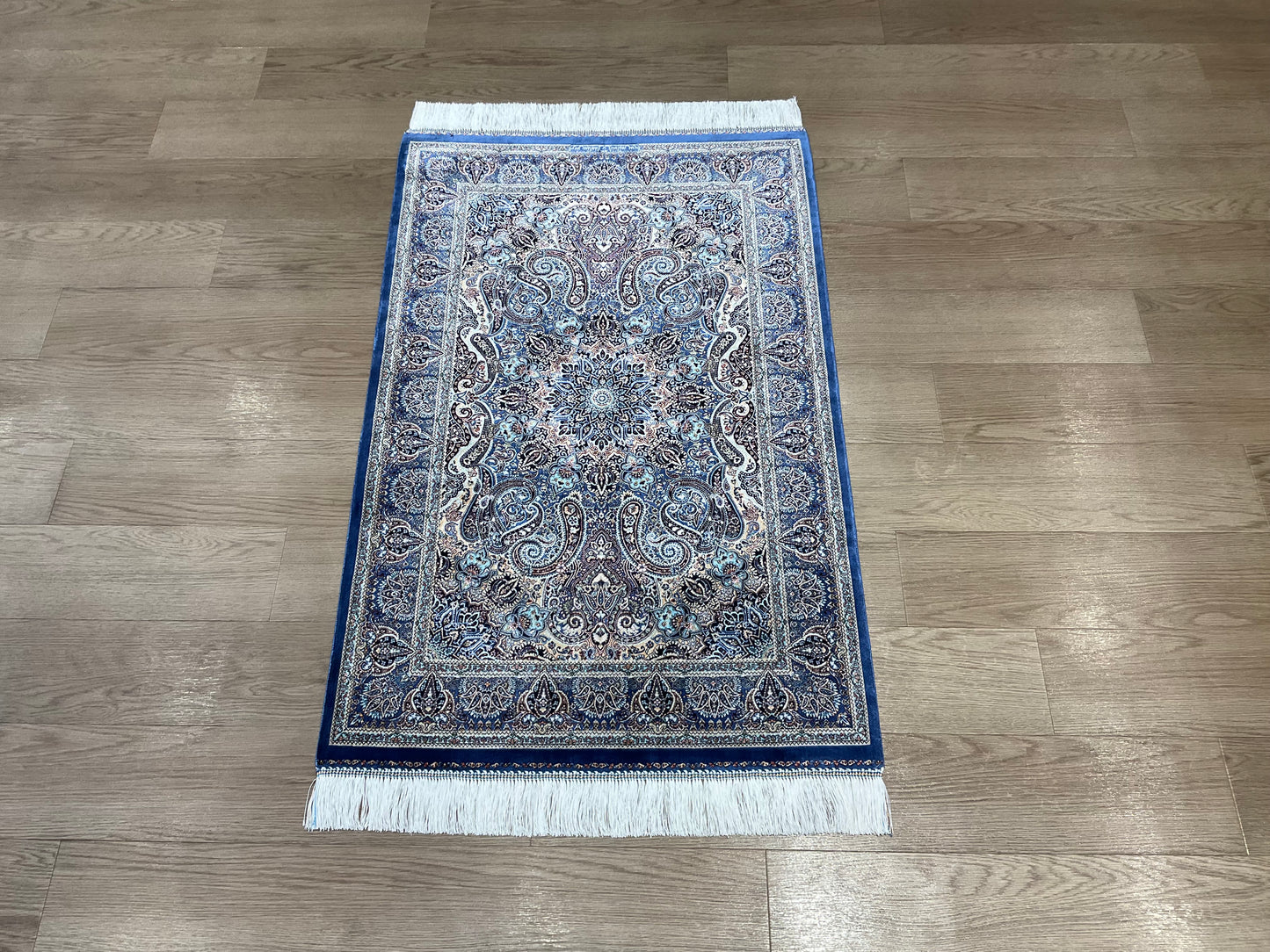 ペルシャンシルク 120cm x 80cm PS10694