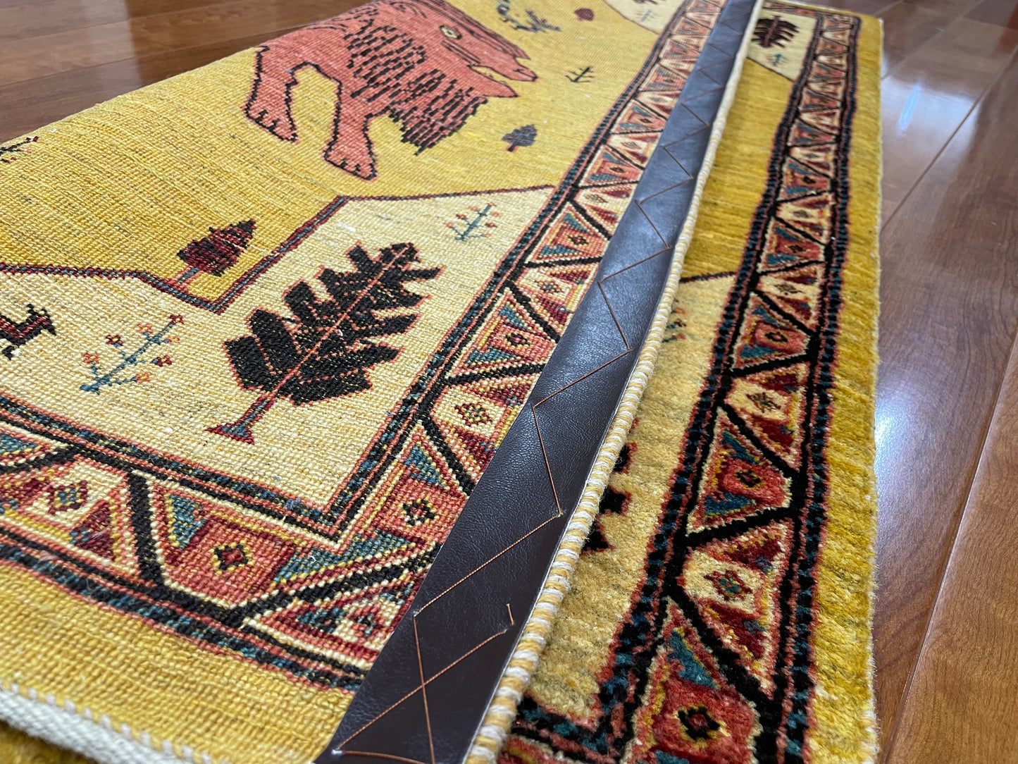 【オンライン限定】カシュクリギャッベ 125cm x 104cm RJ16783