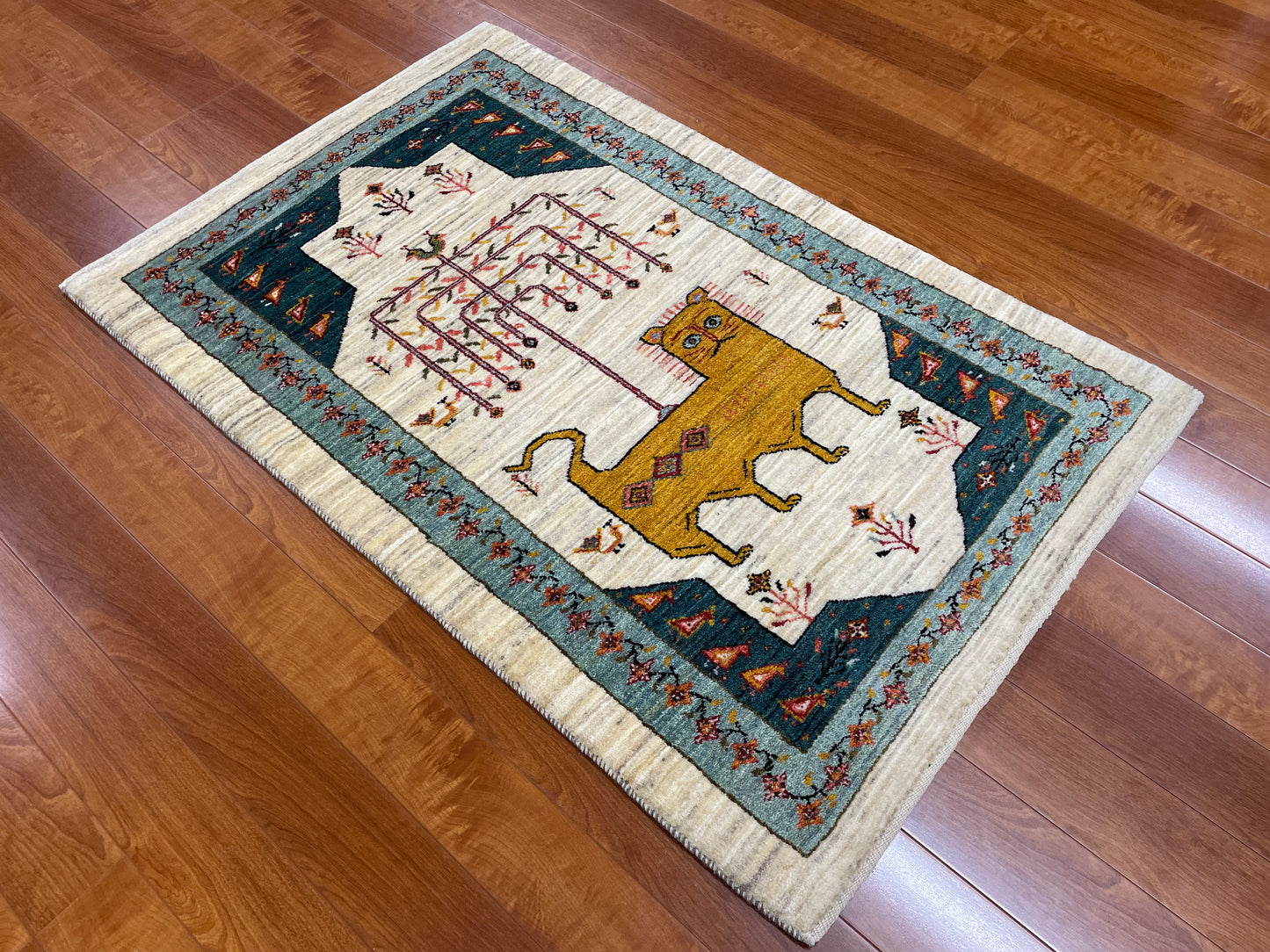 【オンライン限定】カシュクリギャッベ 125cm x 81cm RJ17288