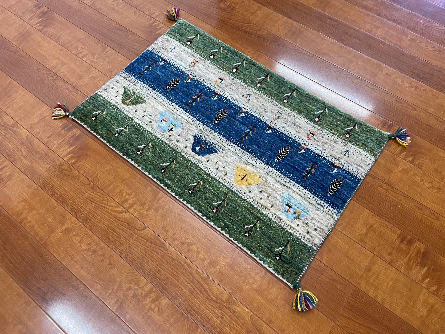 【オンライン限定】カシュクリギャッベ  54cm x 85cm RD13609