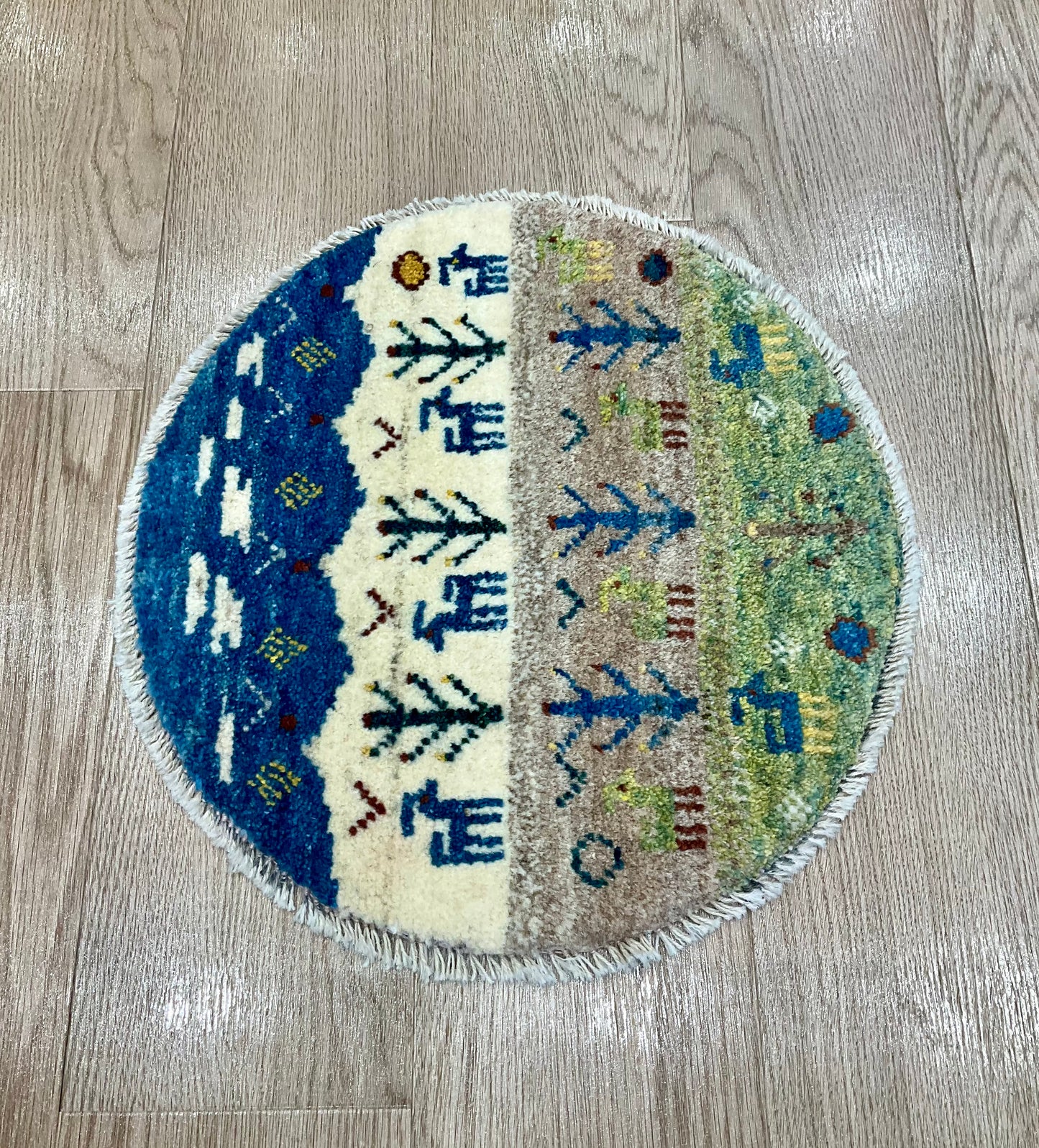 ギャッベ アマレバフト 41cm x 40cm AJ21795