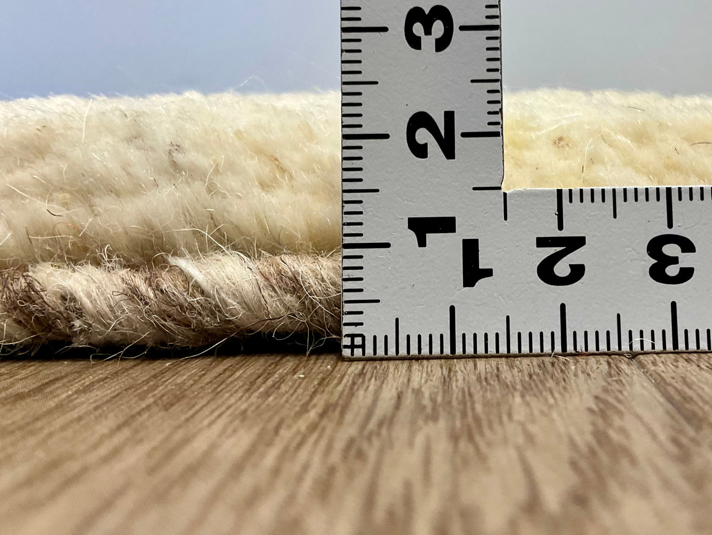 ギャッベ 41cm x 40cm Z1496