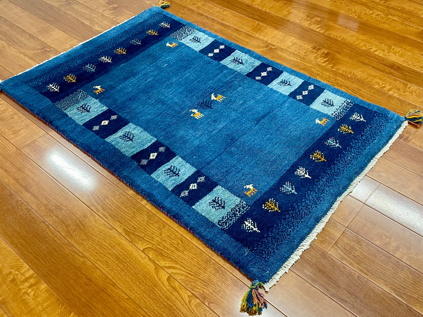 【オンライン限定】ギャッベ 118cm x 78cm RJ4634