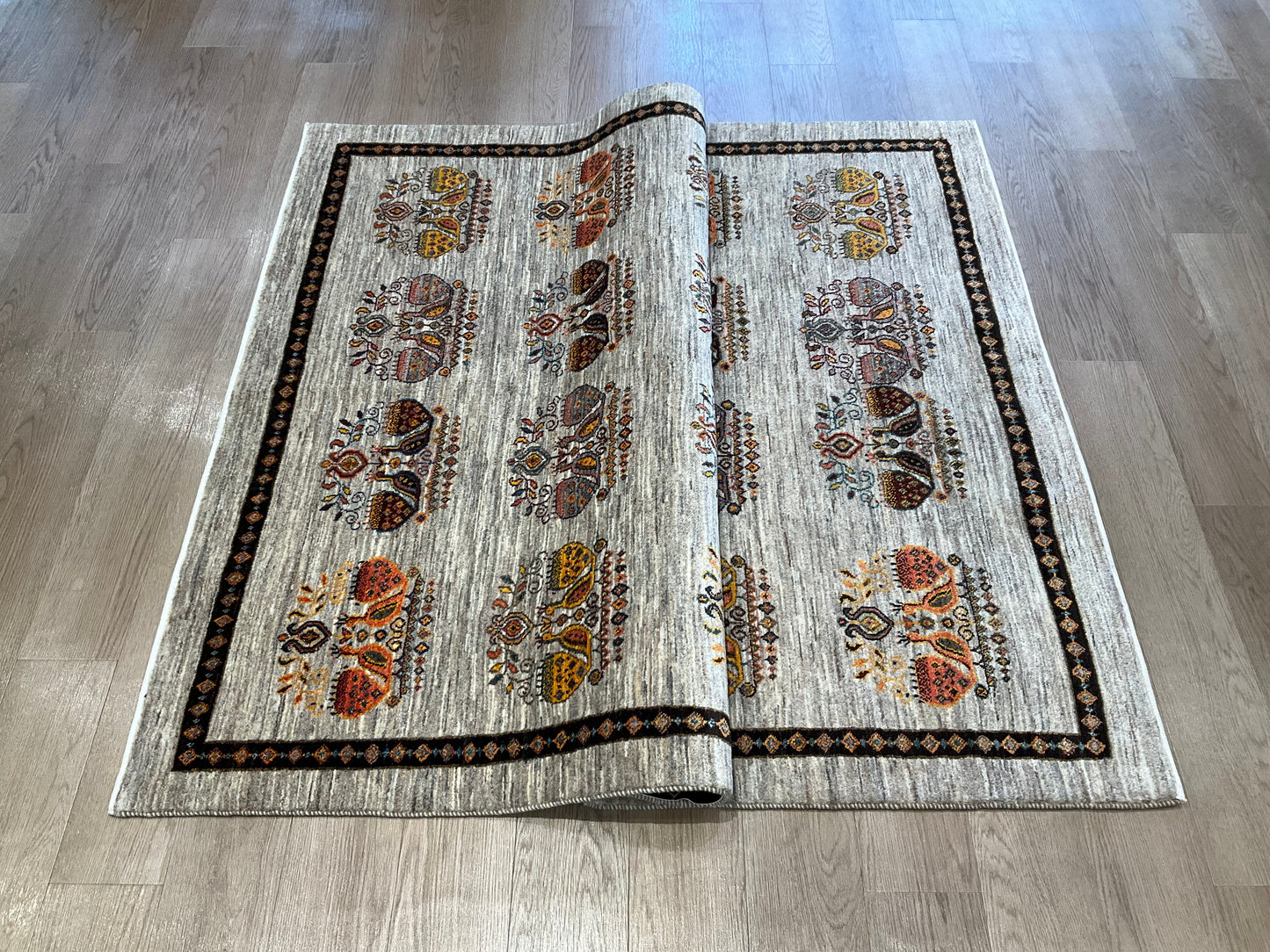 カシュクリ 193cm x 149cm RJ14840