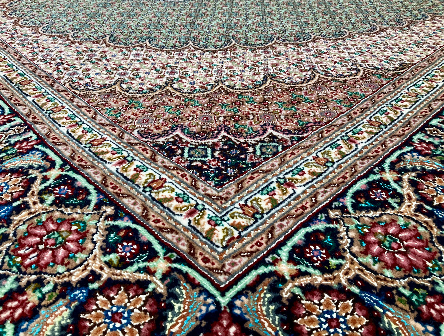 タブリーズ  アブドラーヒ工房 216cm x 155cm PS10362